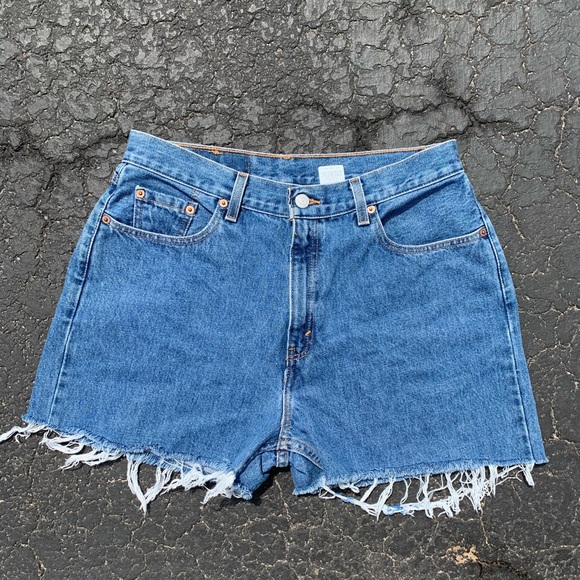 LEVIS CUTOFFS - Picture 2 of 4